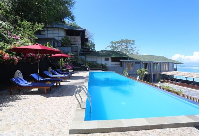 Hotelli Bastianos Bunaken Dive Resort