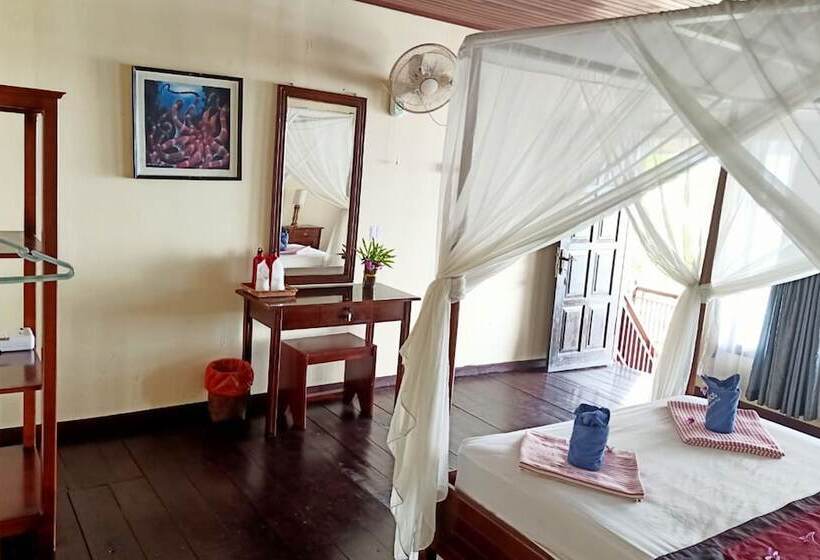 Hotelli Bastianos Bunaken Dive Resort