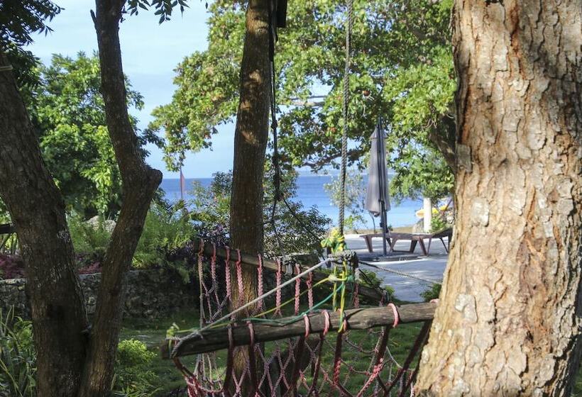 فندق Isla Hayahay Beach Resort And Restaurant