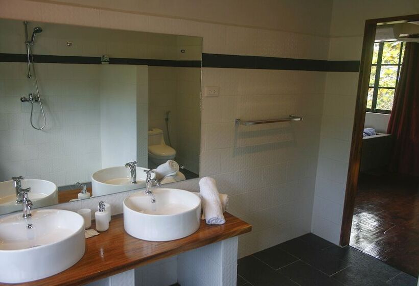 فندق Isla Hayahay Beach Resort And Restaurant