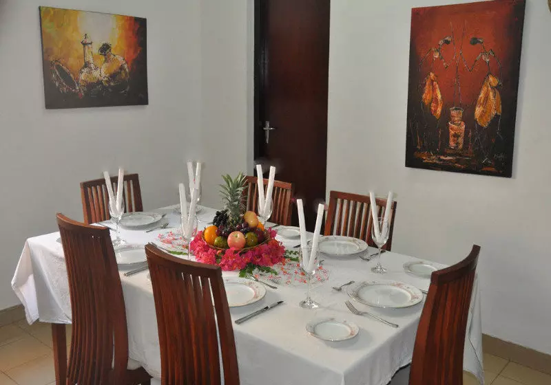 Hotelli Omni Holiday Bungalow