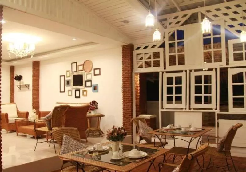 هتل The Secret Cliff Boutique Resort