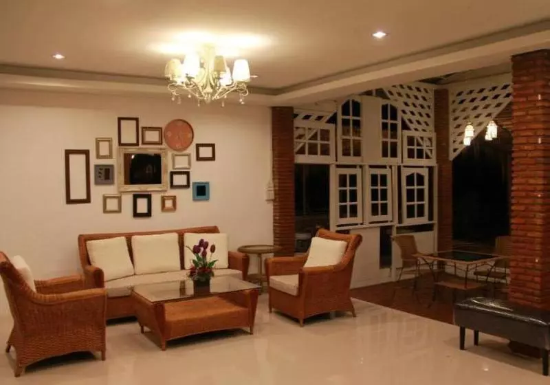 هتل The Secret Cliff Boutique Resort