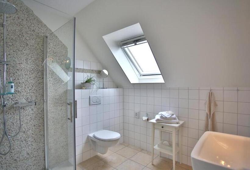 Anker S Hörn Hotel & Restaurant Auf Der Hallig Langeness