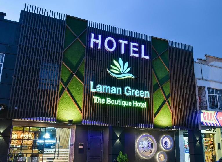 هتل Laman Green The Boutique