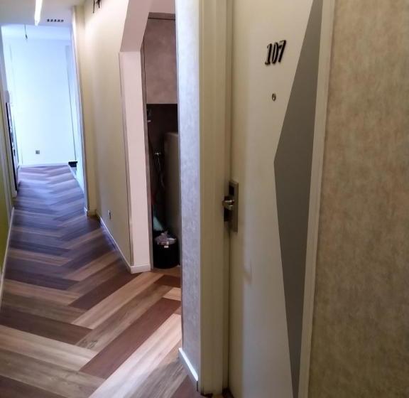 هتل Laman Green The Boutique