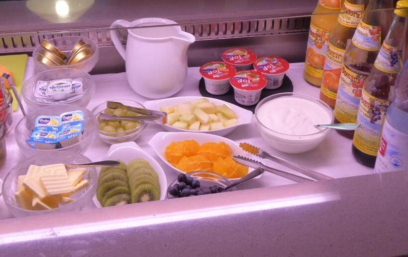 Отель Pension Gasthof Zum Lamm