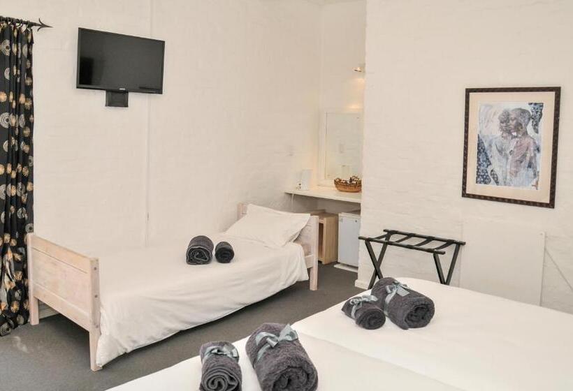 בית מלון כפרי Puza Moya Guest House