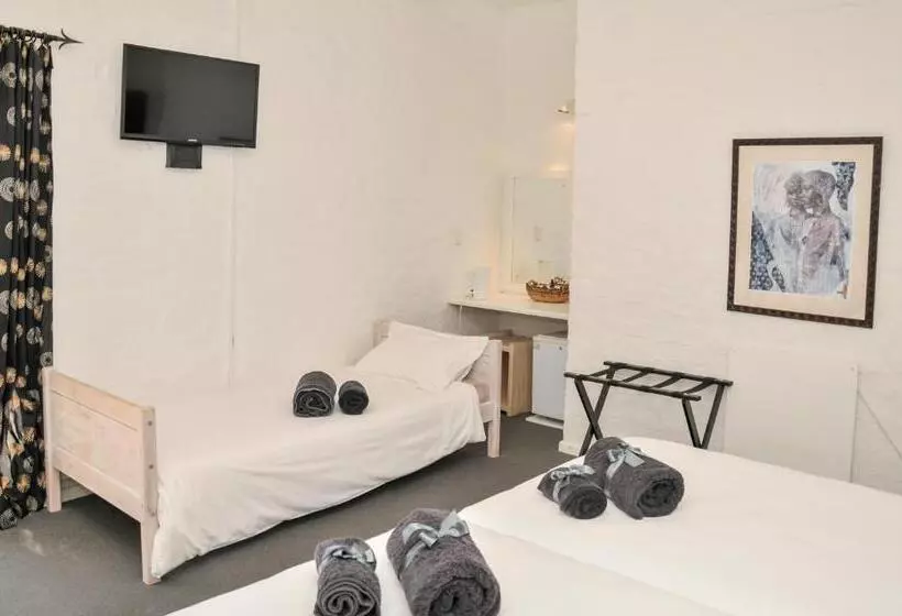 Hotelli Puza Moya Guest House