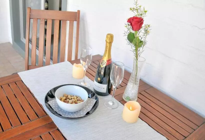 Hotelli Puza Moya Guest House