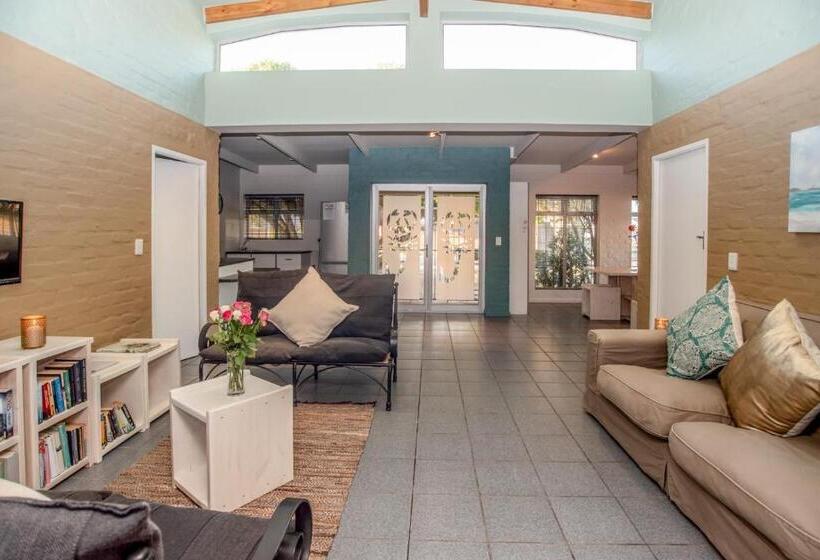 בית מלון כפרי Puza Moya Guest House