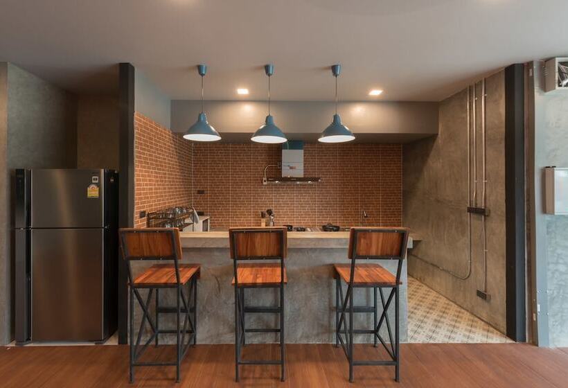 בית מלון כפרי Bed & Bike Hostel