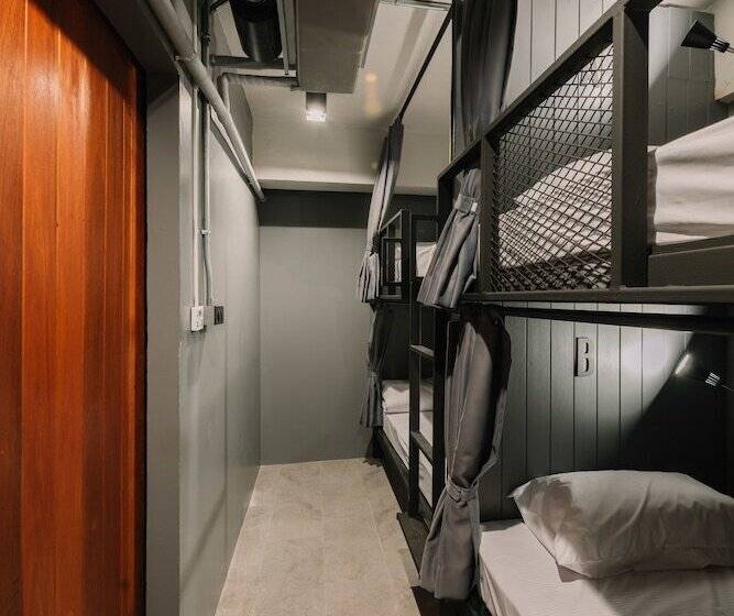 בית מלון כפרי Bed & Bike Hostel