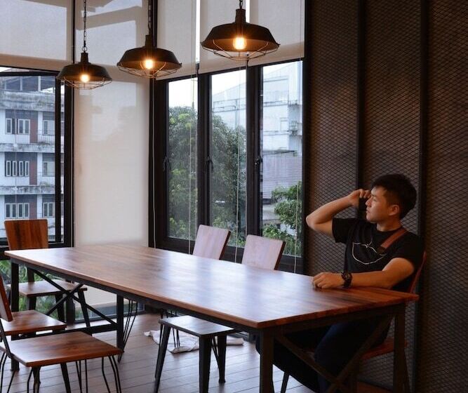 בית מלון כפרי Bed & Bike Hostel