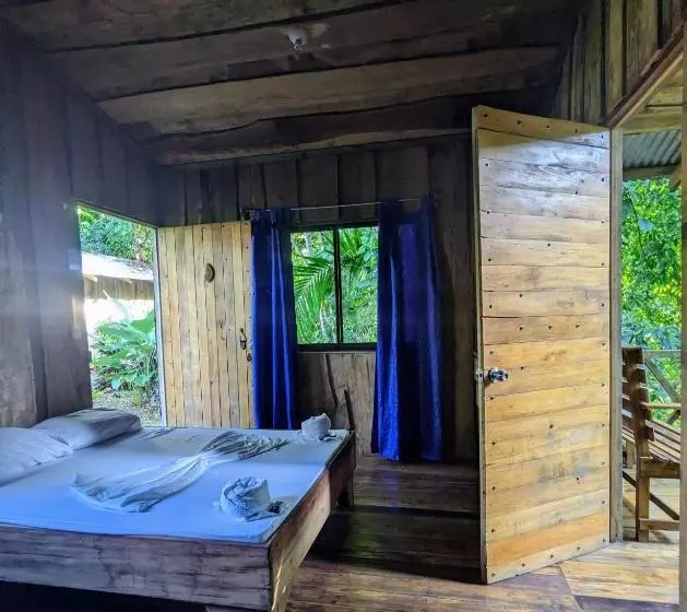 ホテル Citronela Lodge Corcovado