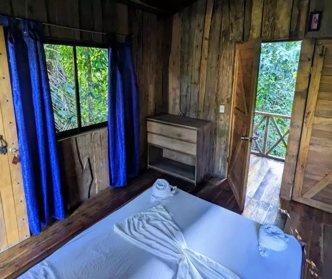 ホテル Citronela Lodge Corcovado