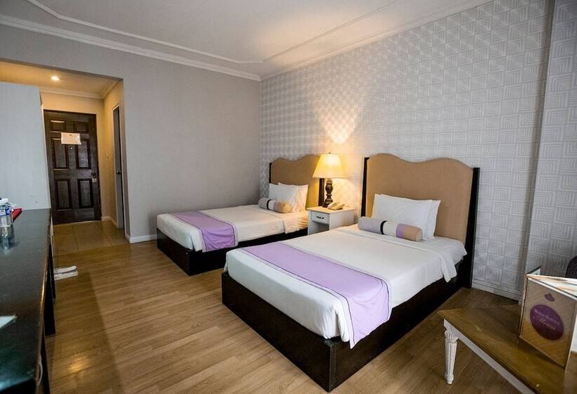 Queen Margarette Hotel Main