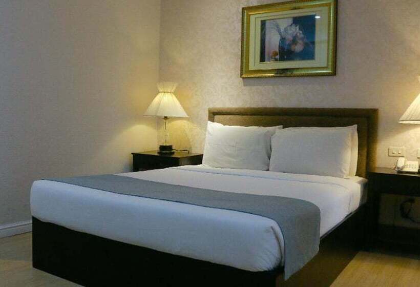 Queen Margarette Hotel Main