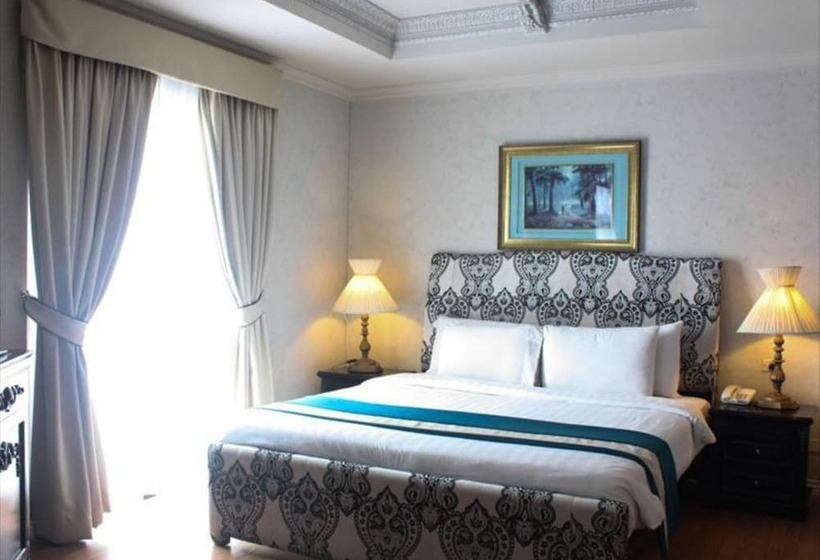 Queen Margarette Hotel Main