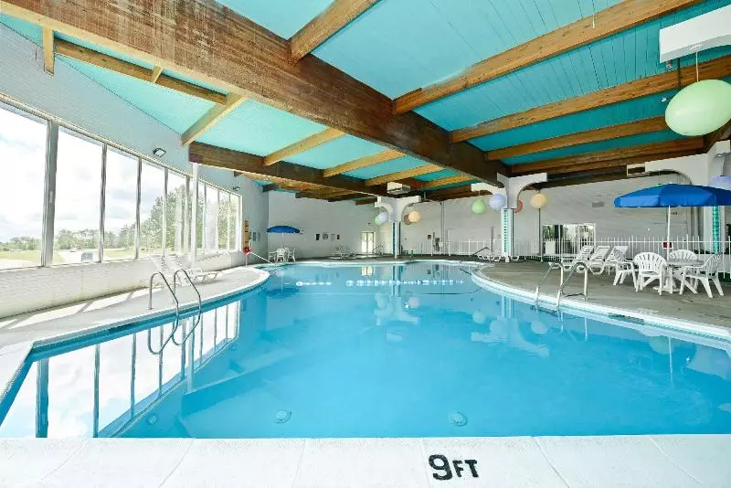 ホテル Howard Johnson By Wyndham Benton Harbor/st. Joseph