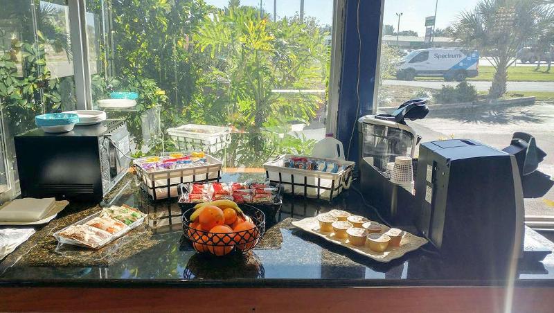 فندق Magnuson And Marina New Port Richey