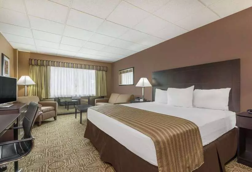 Ramada By Wyndham Paintsville Hotel & Conference Center