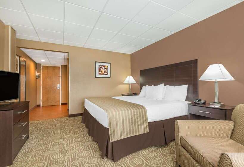 Ramada By Wyndham Paintsville Hotel & Conference Center