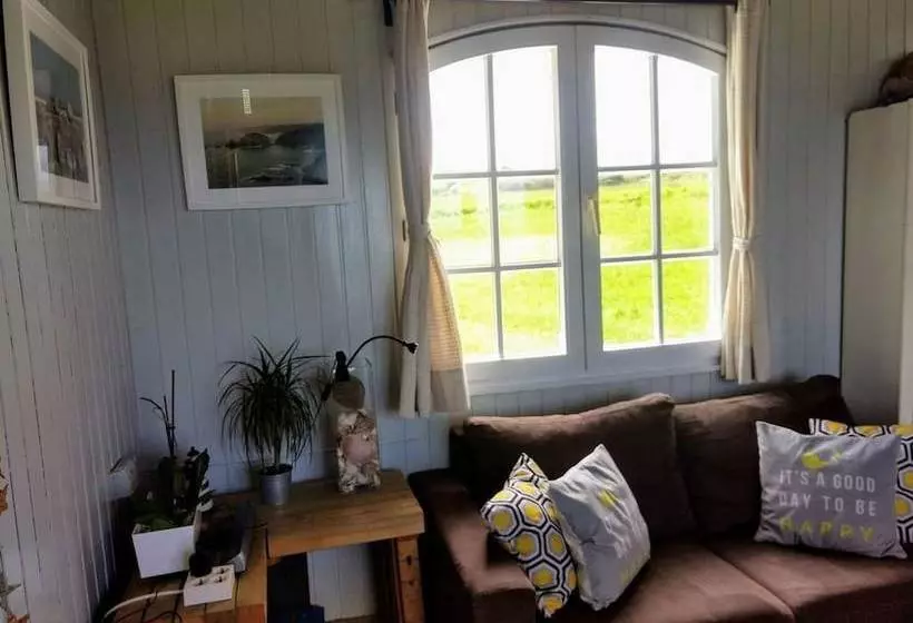 El Acantilado  Cozy Cottage With Spectacular Sea Views