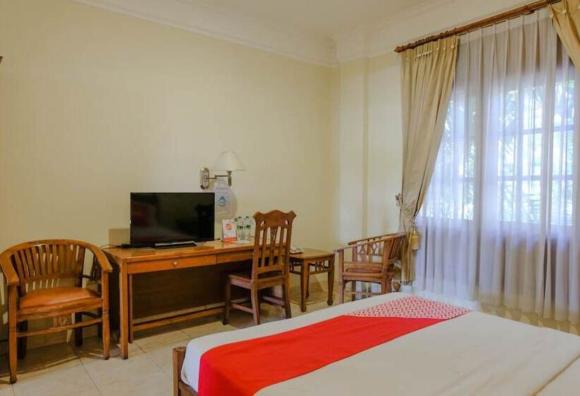 Hotel Sarangan Permai By Oyo Rooms