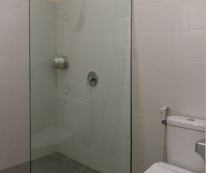 Hotel Adhi Jaya Suite