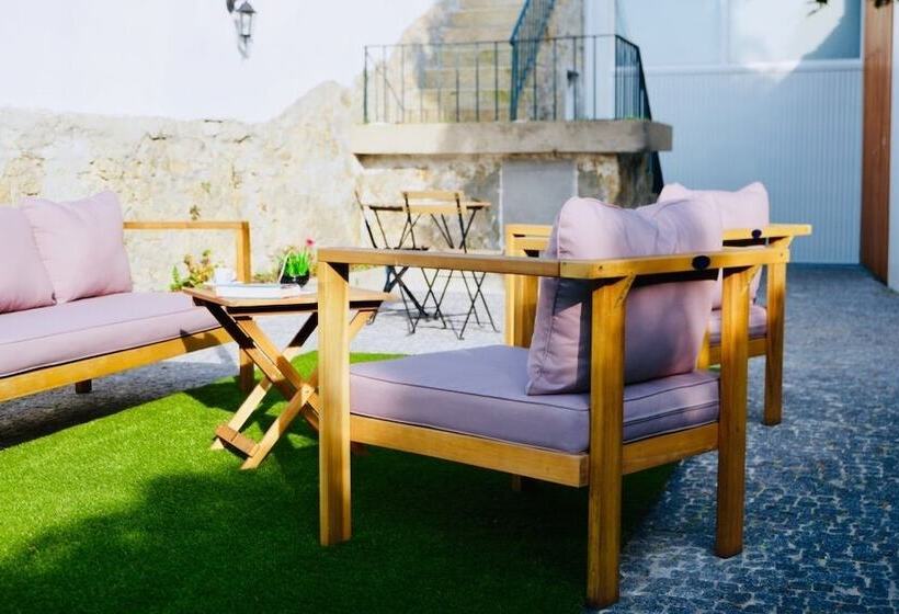 پانسیون O Poboa Guesthouse