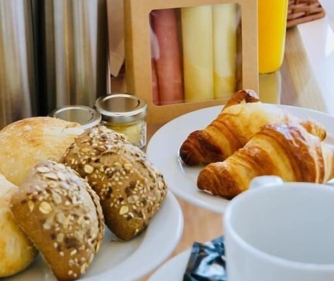 پانسیون O Poboa Guesthouse