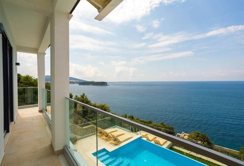 Hedera Estate, Villa Hedera Vi