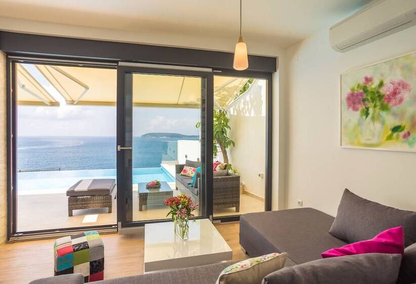 Hedera Estate, Villa Hedera Vi