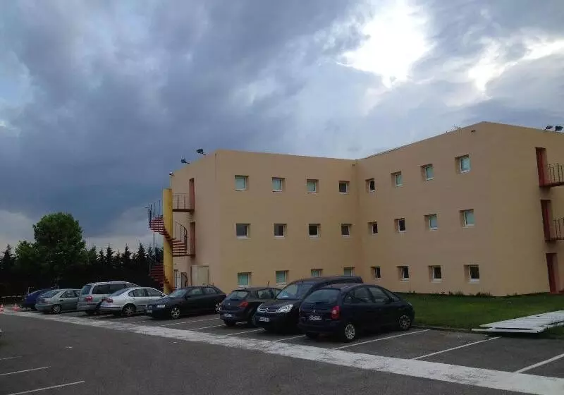 Hôtel Holiday Lyon Est