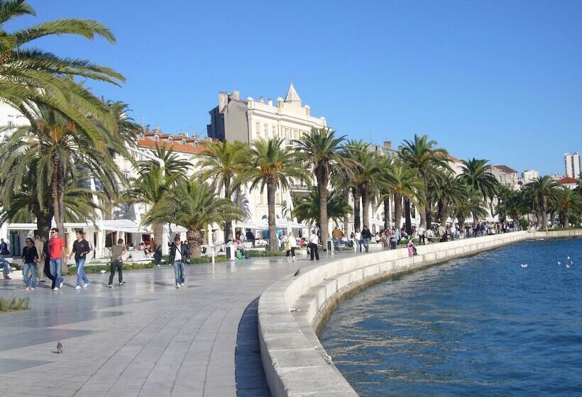 Pension (Hôtel basse catégorie) Guest House Marija