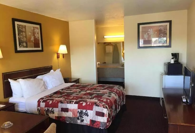 호텔 Americas Best Value Inn Batesville