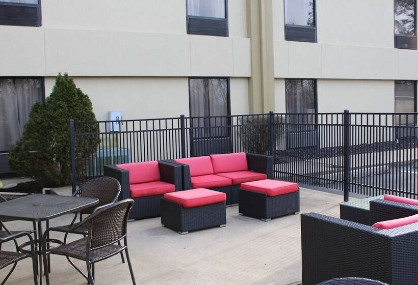 בית מלון כפרי Comfort Inn Paducah I24