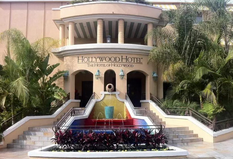 هتل Hollywood
