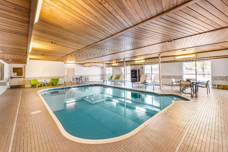 هتل Quality Inn & Suites University Fort Collins