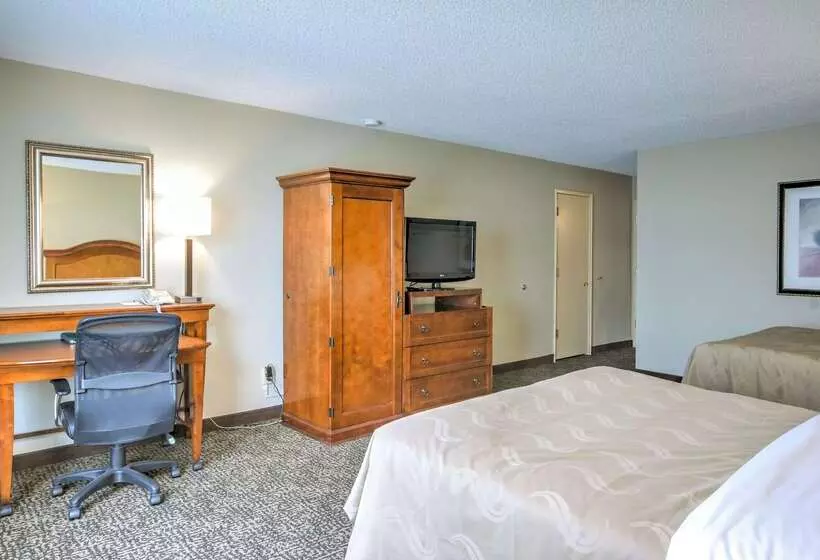 호텔 Quality Inn Big Sky