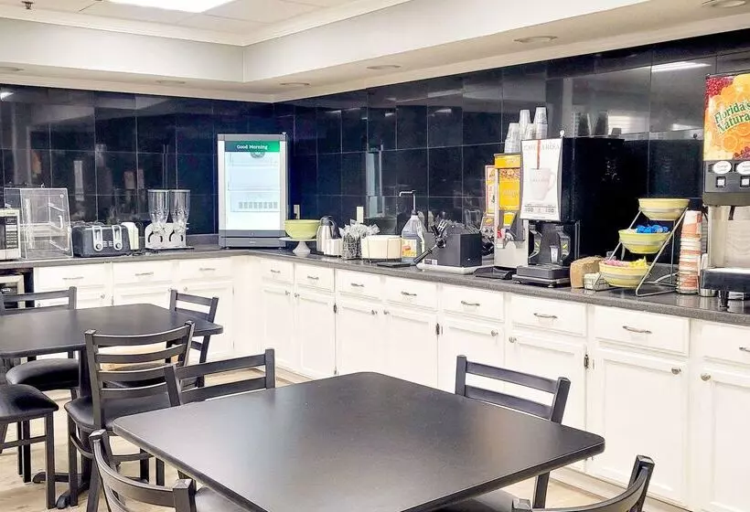 هتل Ramada Limited