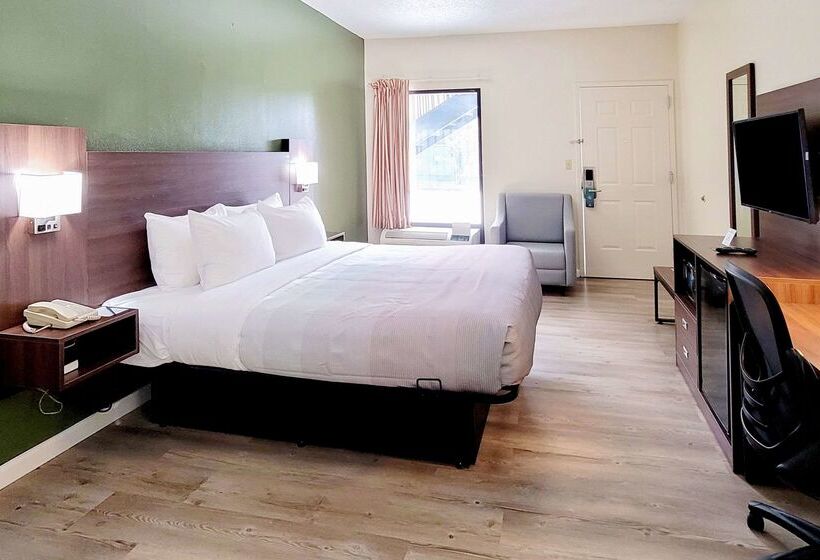 Отель Ramada Limited