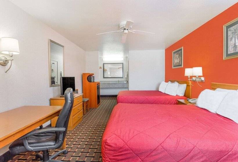 בית מלון כפרי Ramada Limited San Angelo