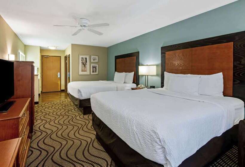 فندق La Quinta By Wyndham Santa Rosa