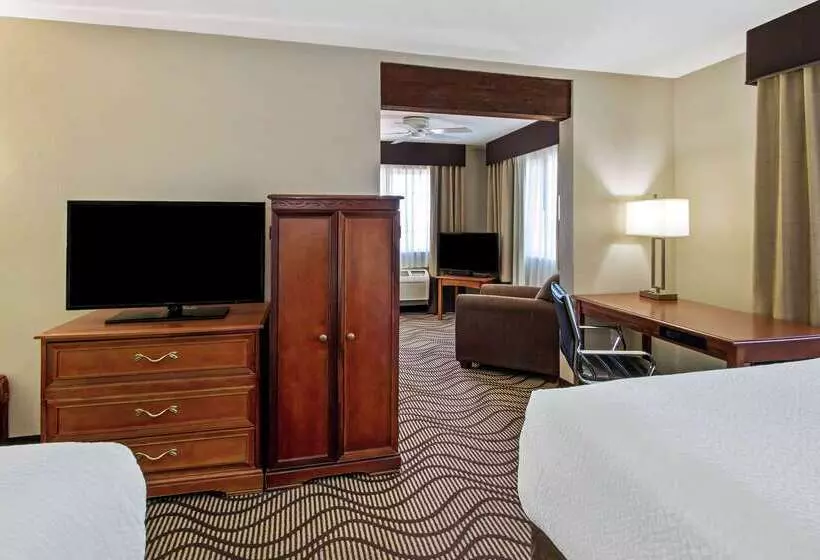 ホテル La Quinta By Wyndham Santa Rosa