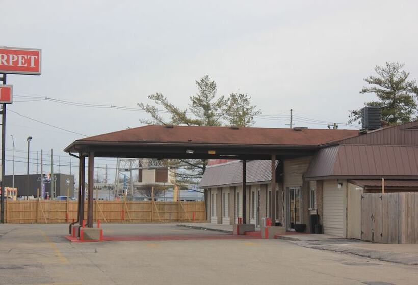 فندق Red Carpet Inn  Louisville