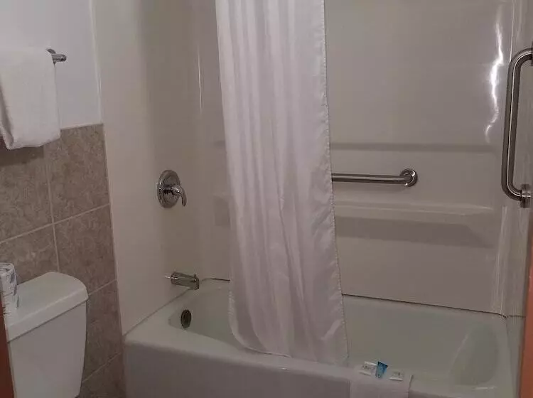 ホテル Red Carpet Inn Rochester