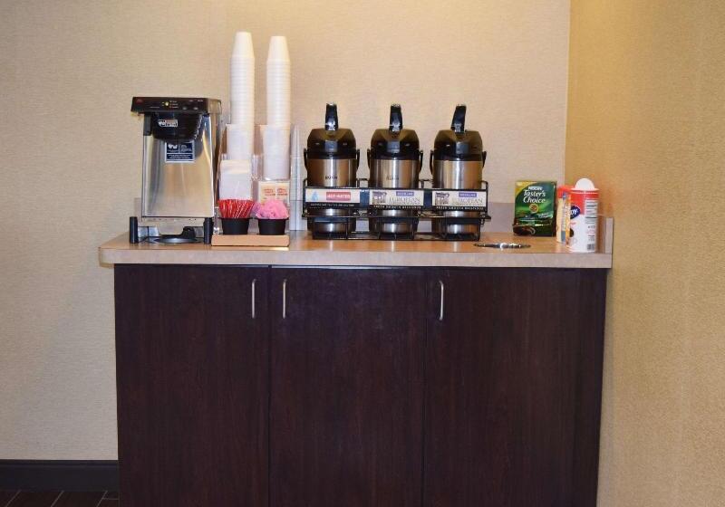 فندق Red Roof Inn Binghamton  Johnson City