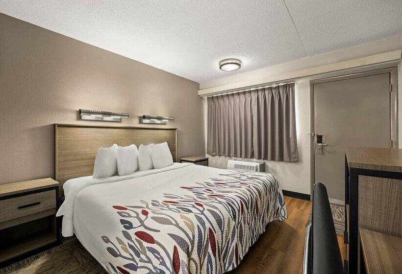 Отель Red Roof Inn Detroit  Royal Oak/ Madison Heights